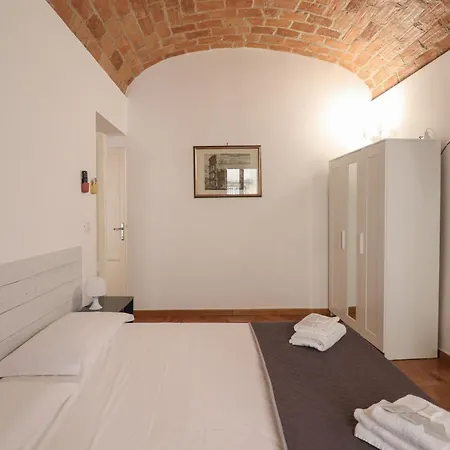 Casa Cecilia A Monti * Rzym