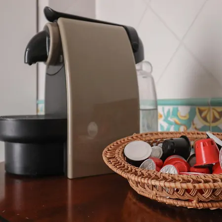 Casa Cecilia A Monti Рим